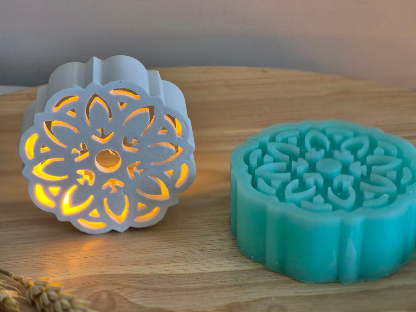 Silikonform Herbstblumen im Mandaladesign für Ballonlicht