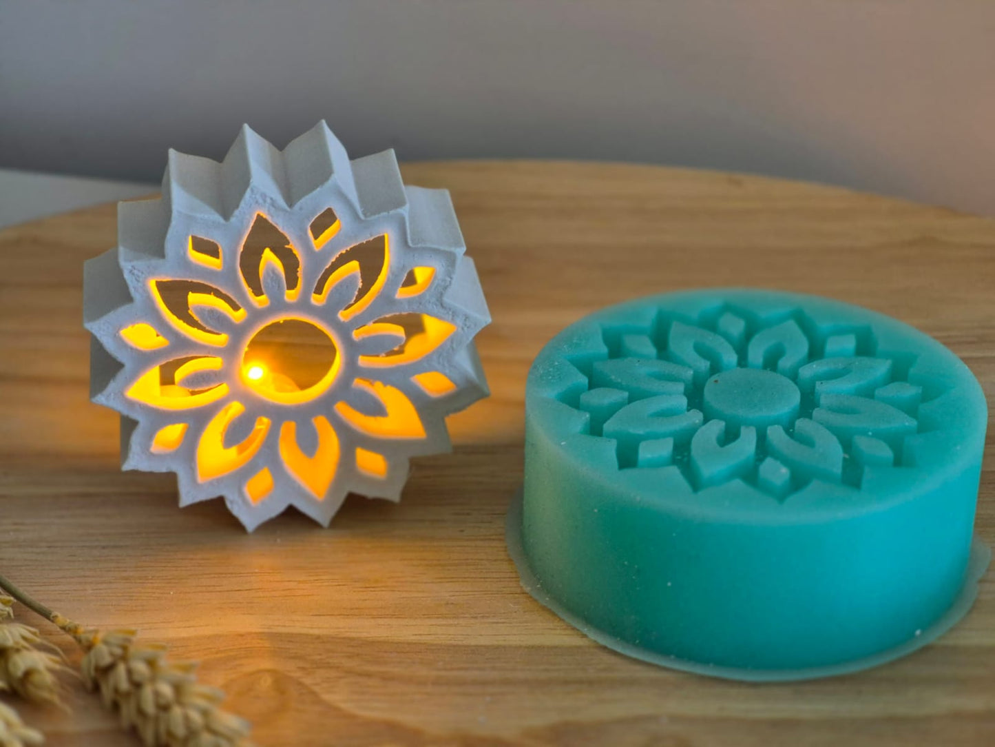 Silikonform Herbstblumen im Mandaladesign für Ballonlicht