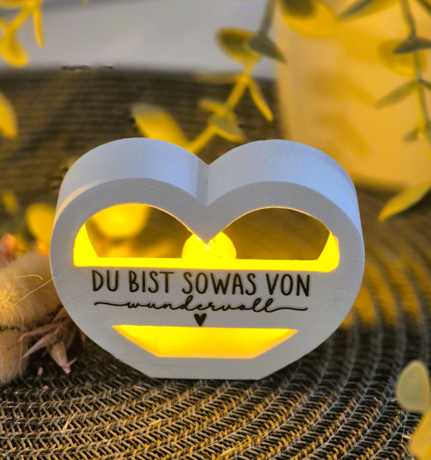 Herz für kleine Botschaften als Ballonlichtform