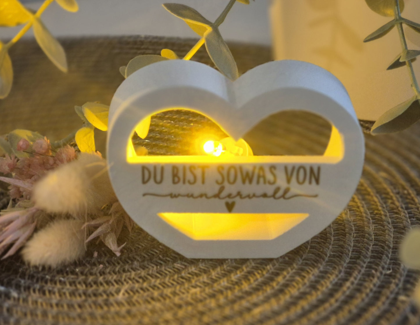 Herz für kleine Botschaften als Ballonlichtform