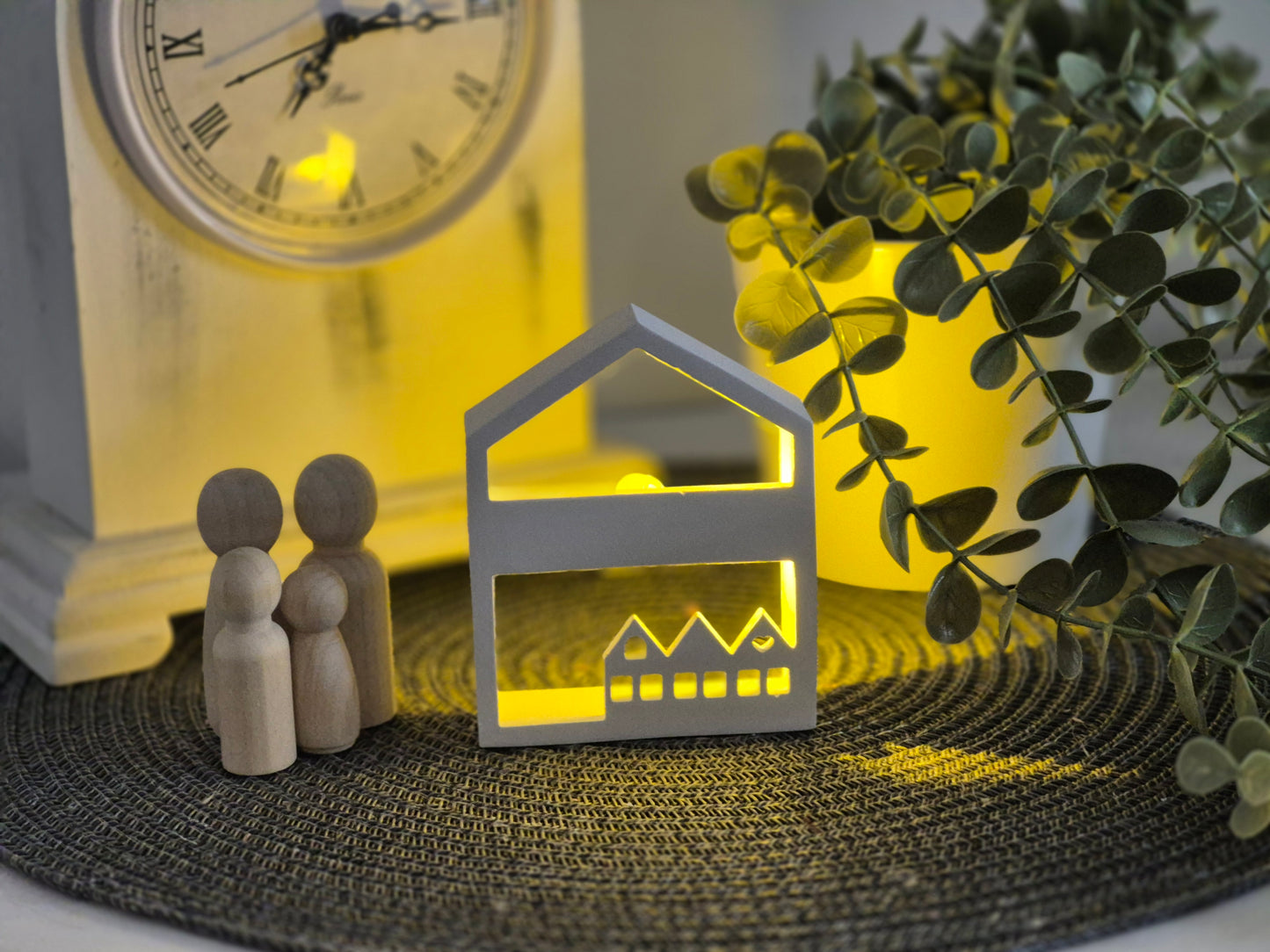 Haus für kleine Botschaften als Ballonlichtform