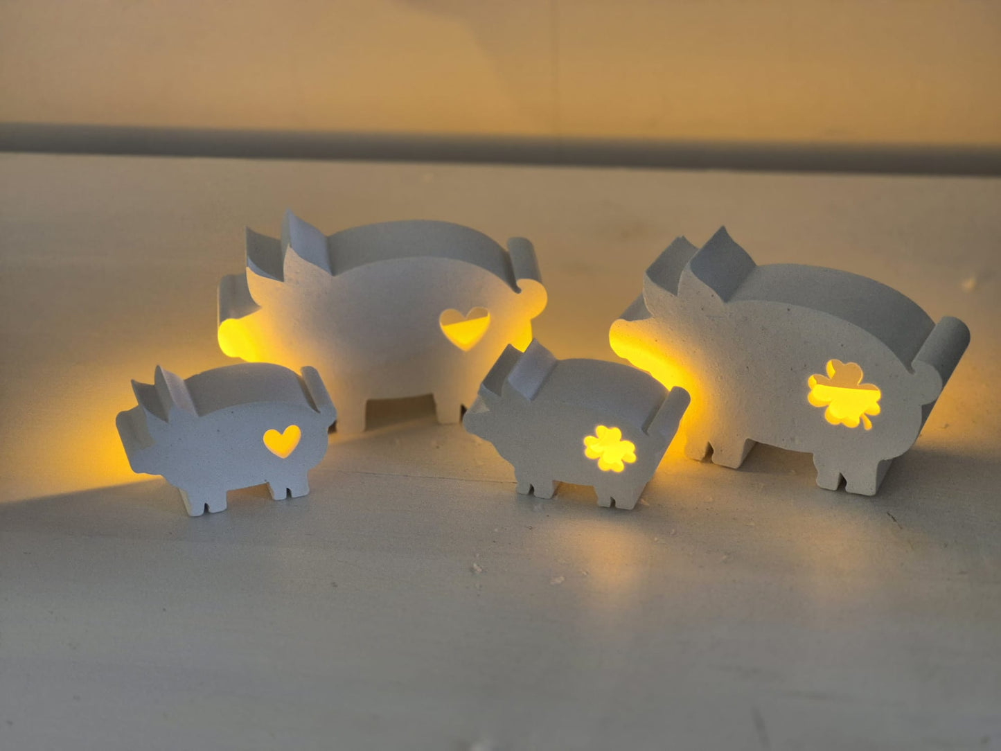 Silikonformen für Silvesterschweinchen für Ballonlichter