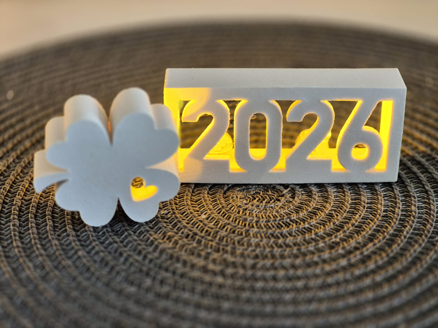 Adventskalender mit 24 Mini Ballonlicht Silikonformen